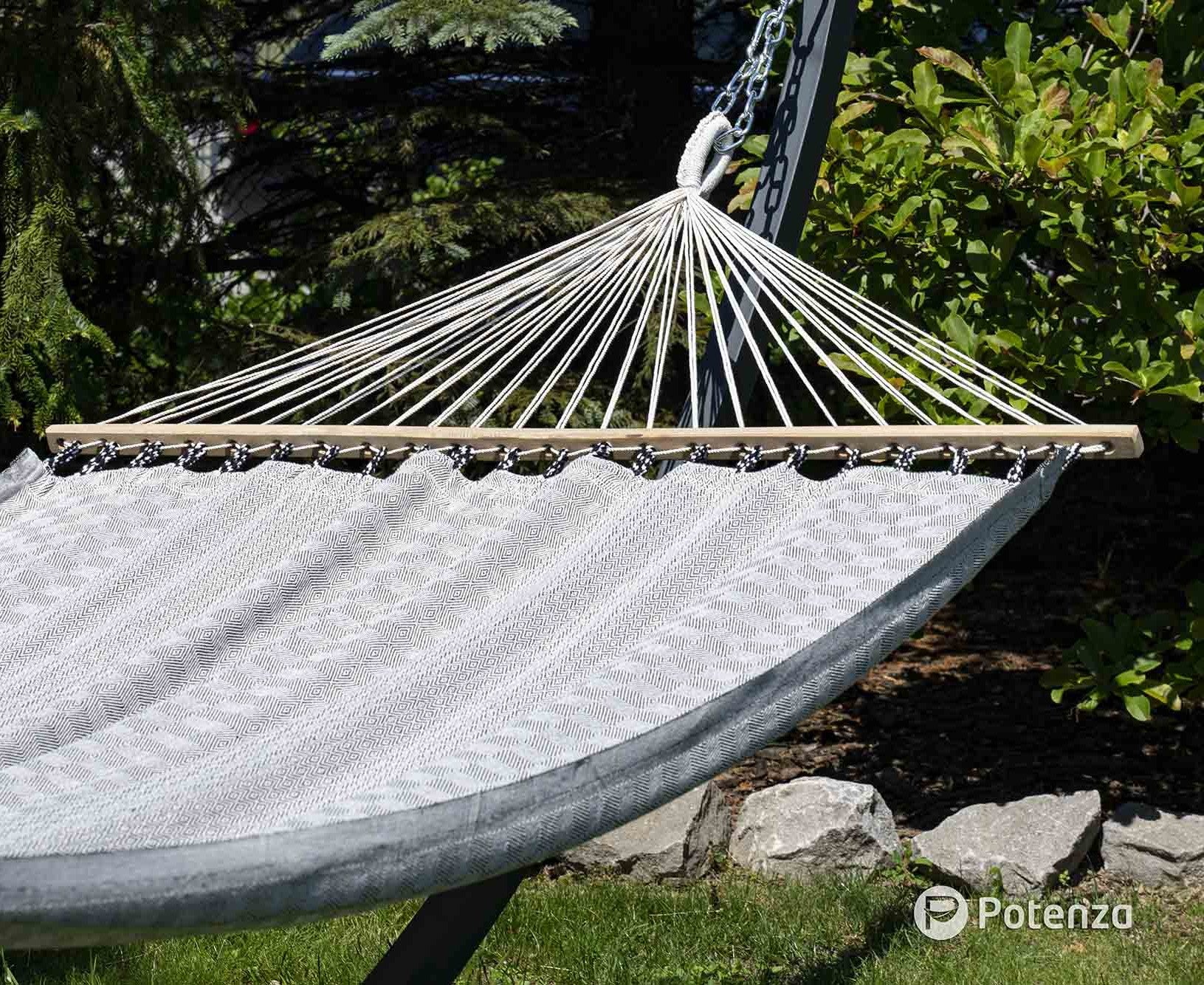 Hamac simple sur pied avec barre transversales | NatureHamac MEDELLIN