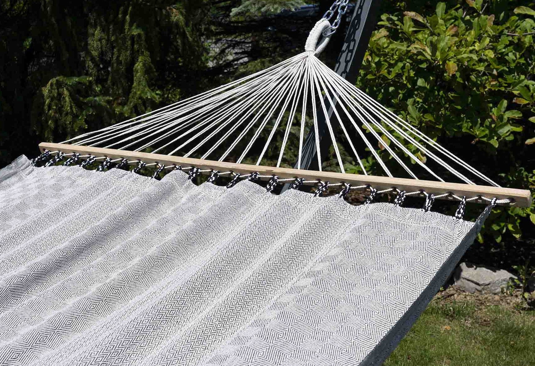 Hamac simple sur pied avec barre transversales | NatureHamac MEDELLIN