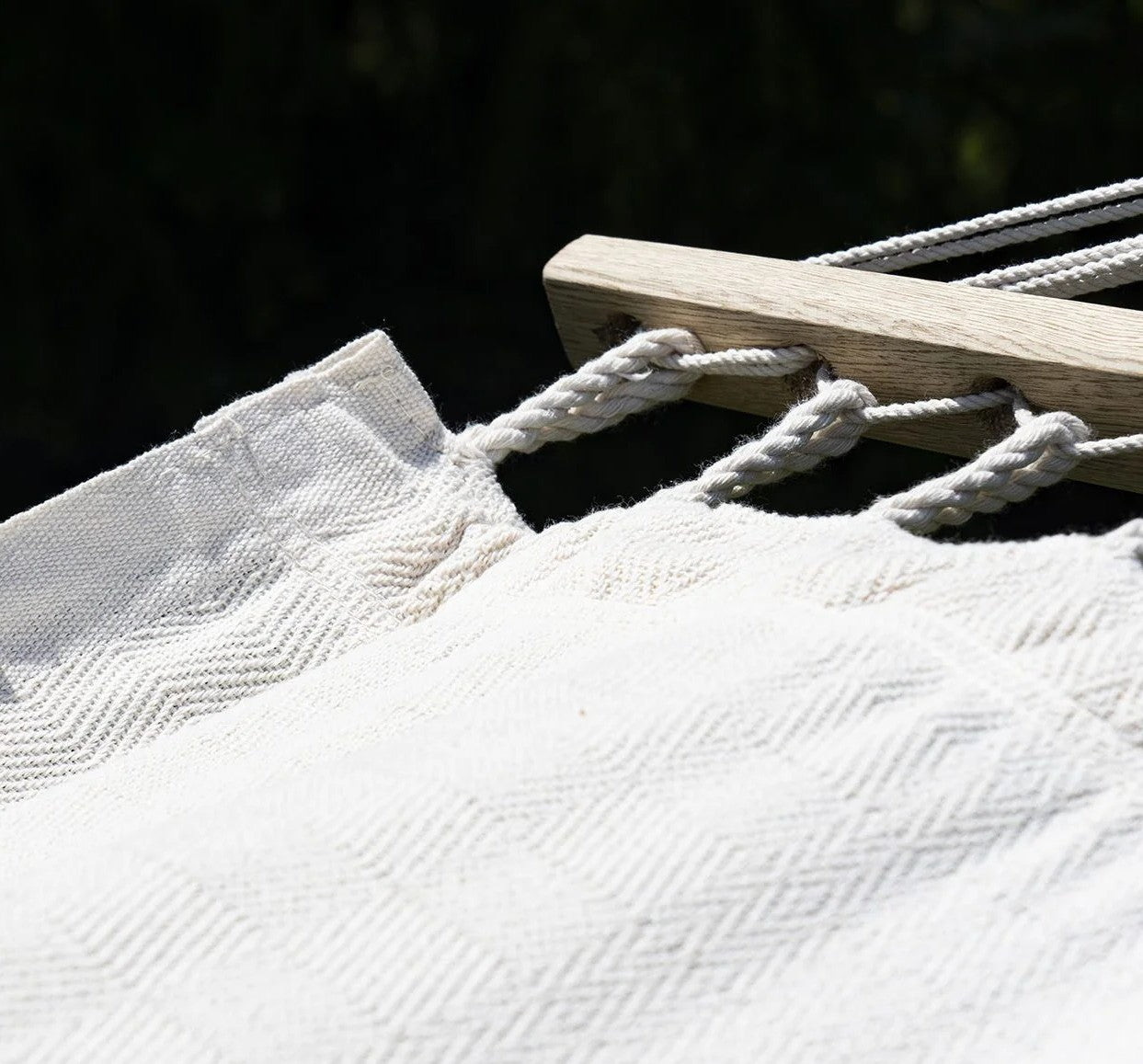 Hamac simple sur pied avec barre transversales | NatureHamac MEDELLIN