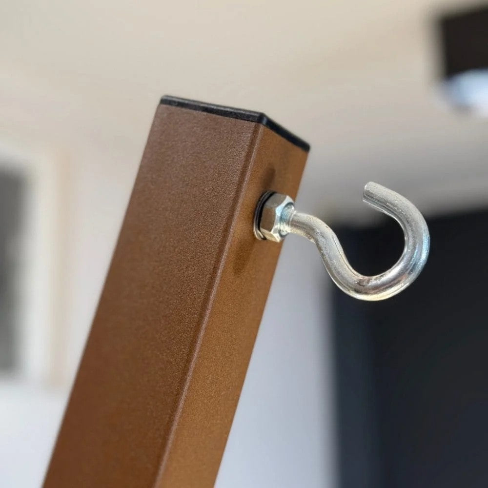 Support en acier + Chaise suspendue grise café / beige café